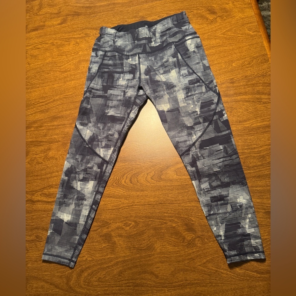 Sweaty Betty Navy and Grey Print Leggings
